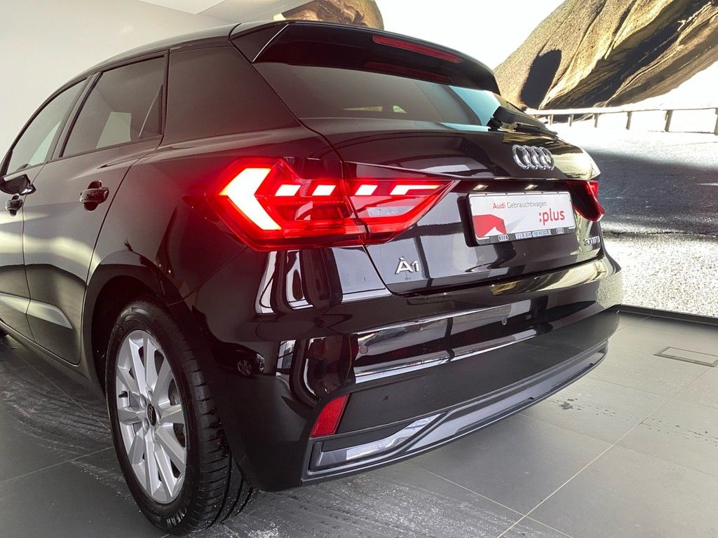 Audi A1 Sportback 30 TFSI advanced LED+CARPLAY+PRIVAC