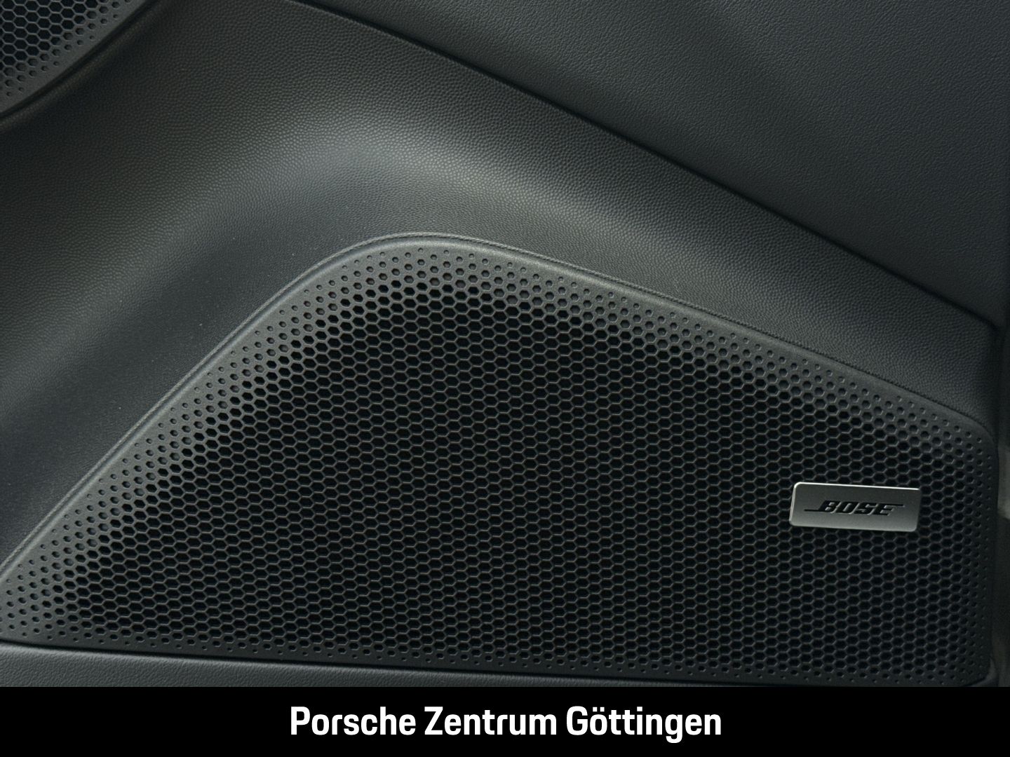 Porsche Macan 4 BOSE Surround-View InnoDrive Panorama