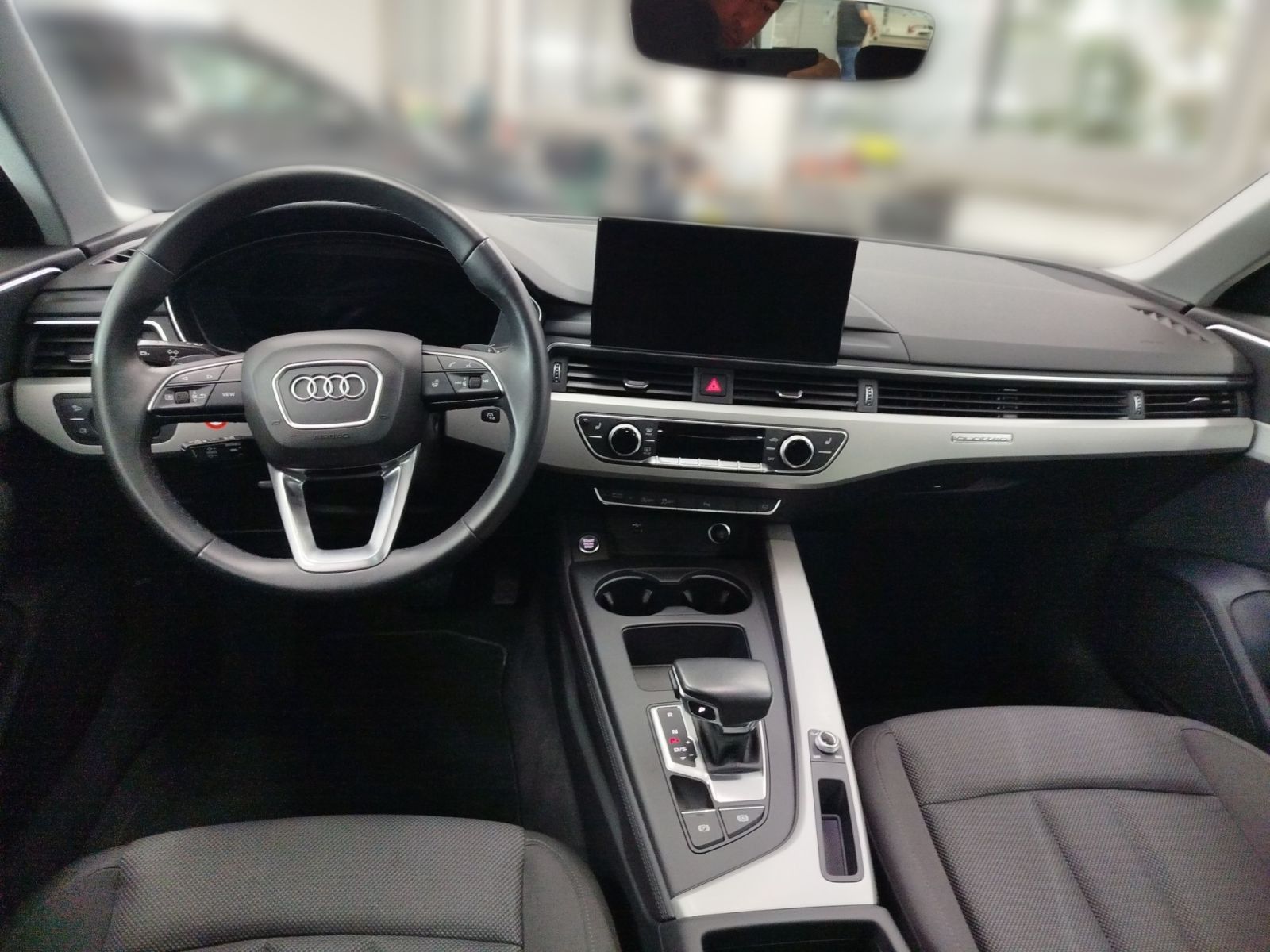 Audi A4 Avant 40 TDI quattro S tronic - Samsaru's Car Outlet