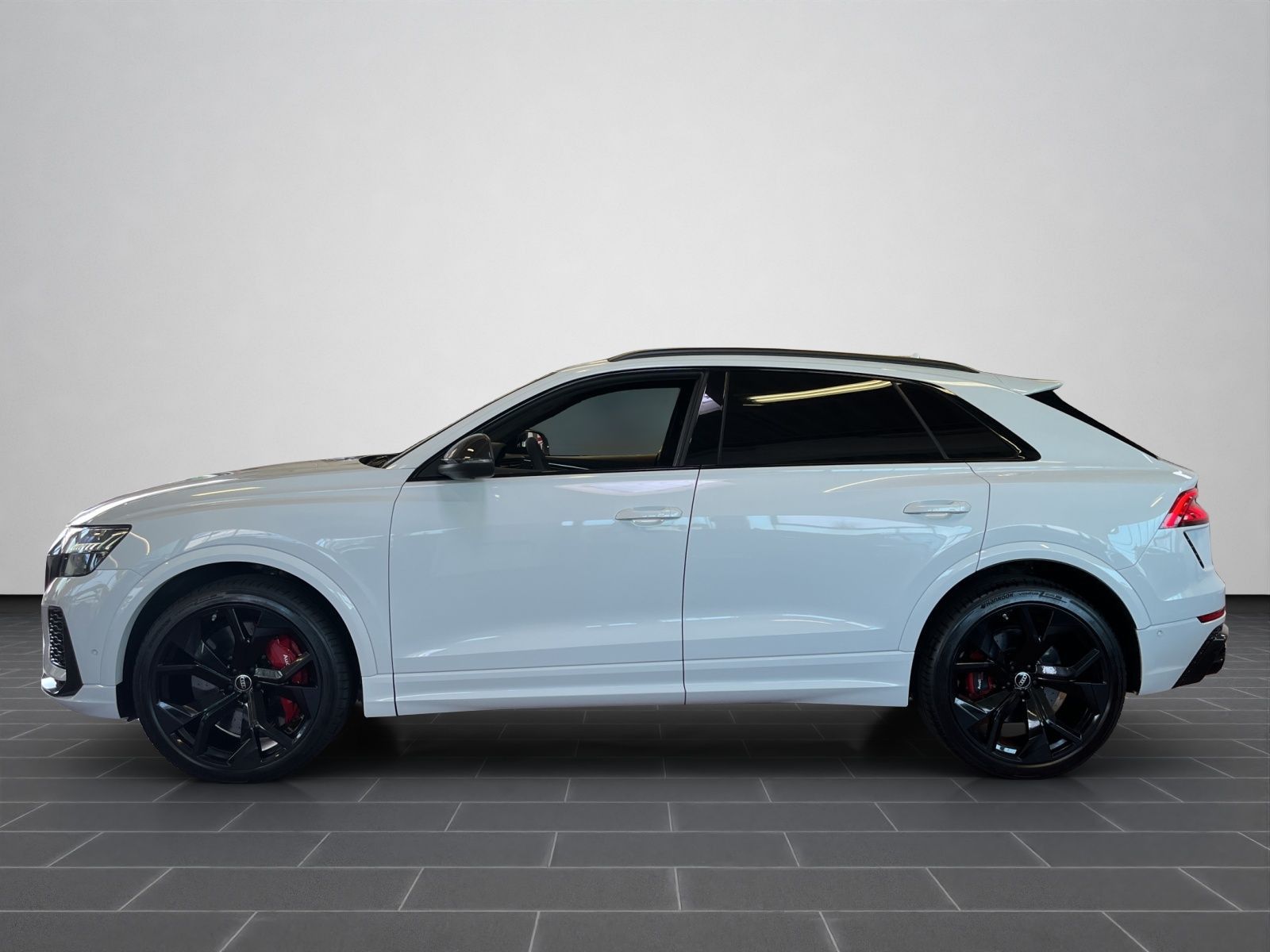 Audi RS Q8 quattro Mtrx.HUD,Keramik,Pano,AHK,Standhz.