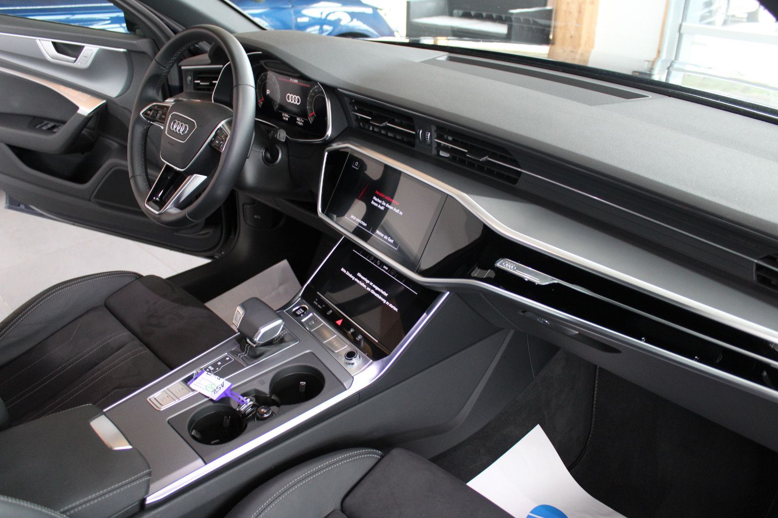 Audi A6 Avant 45 TFSI S tronic advanced - Samsaru's Car Outlet
