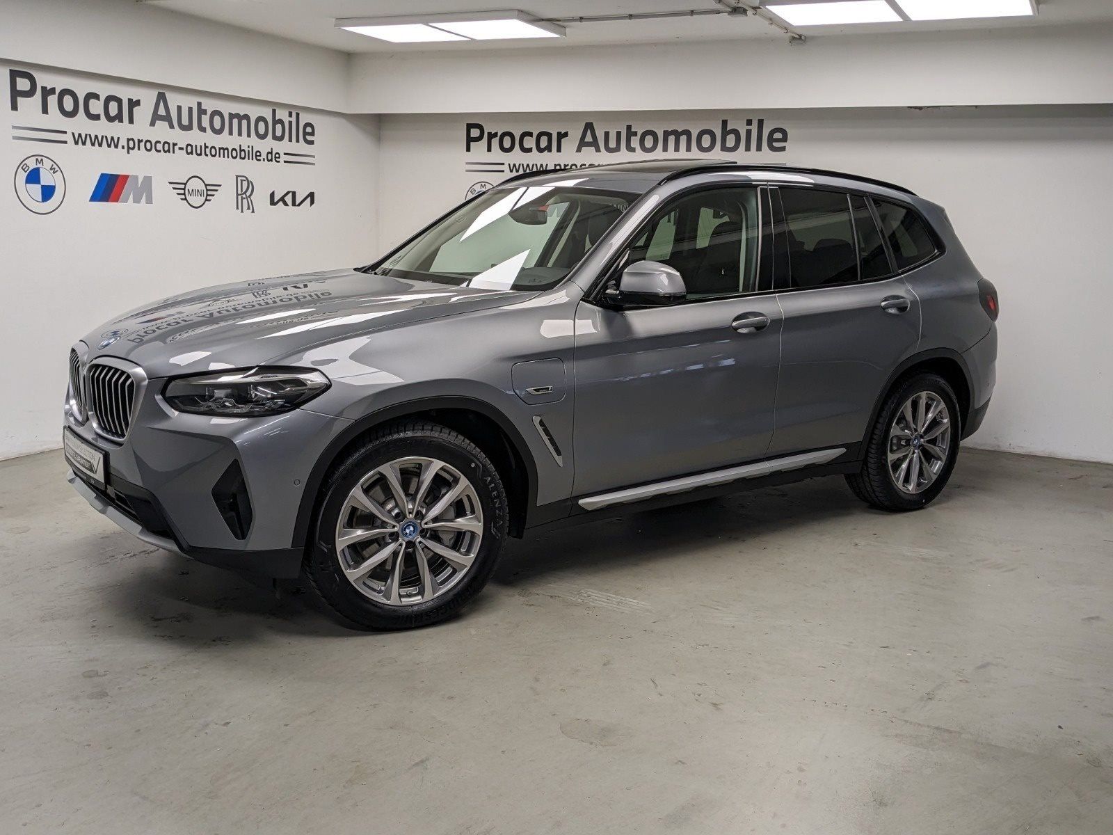 BMW X3 xDrive30e - Samsaru's Car Outlet