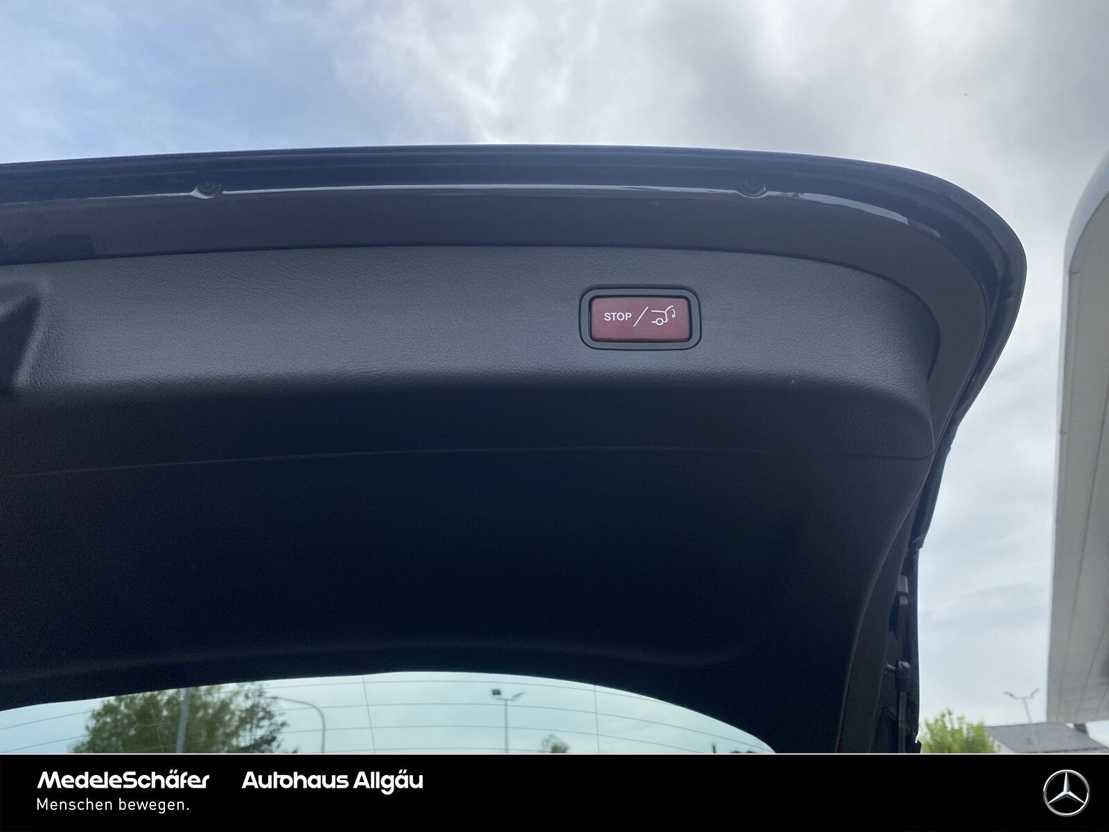 Mercedes-Benz GLC 220 d 4M AMG Night 20' Dist AHK LED Ambi Kam