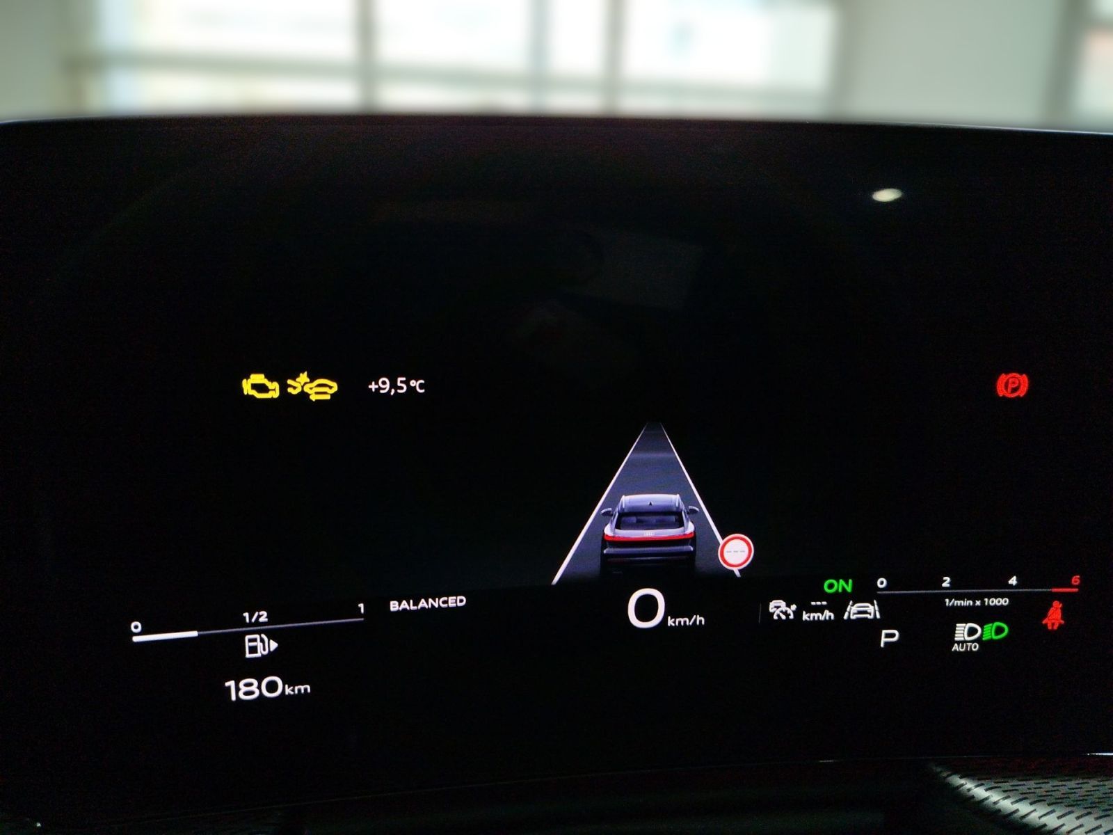 Audi Q5 TDI quattro S tronic S line PANO AHK MATRIX