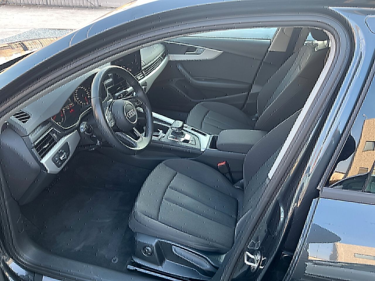Audi A4 Avant 35 TDI S tronic - Samsaru's Car Outlet