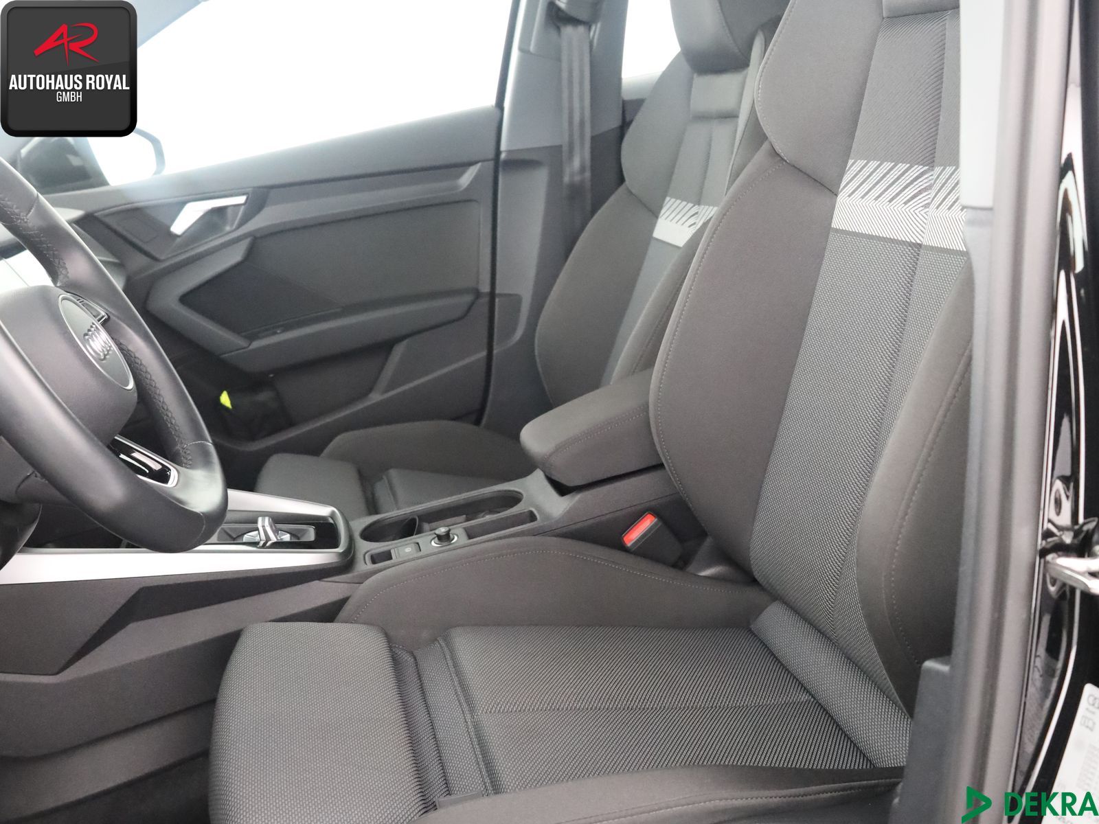 Audi A3 Sportback 30 TFSI S LINE CARPLAY,SPORTSITZE