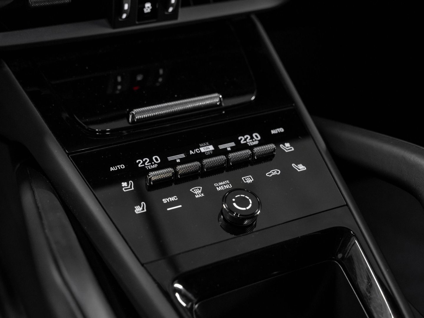 Porsche Cayenne E-Hybrid BOSE PASM HeadUp InnoDrive