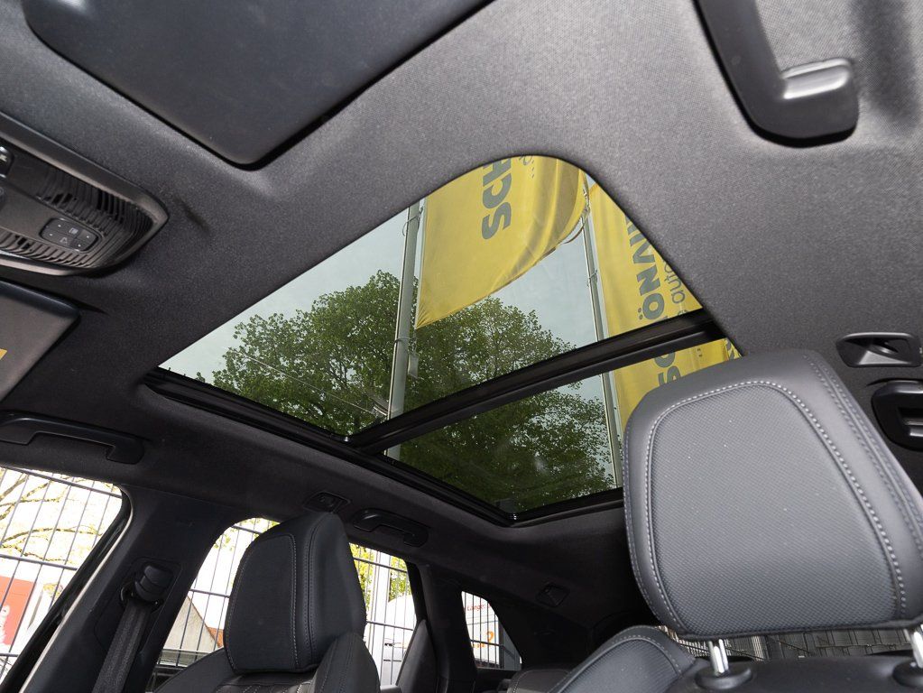 Peugeot 3008 Hybrid 300 GT +OBC7.4kW+AHK+PANO+SHZ+LEDER+