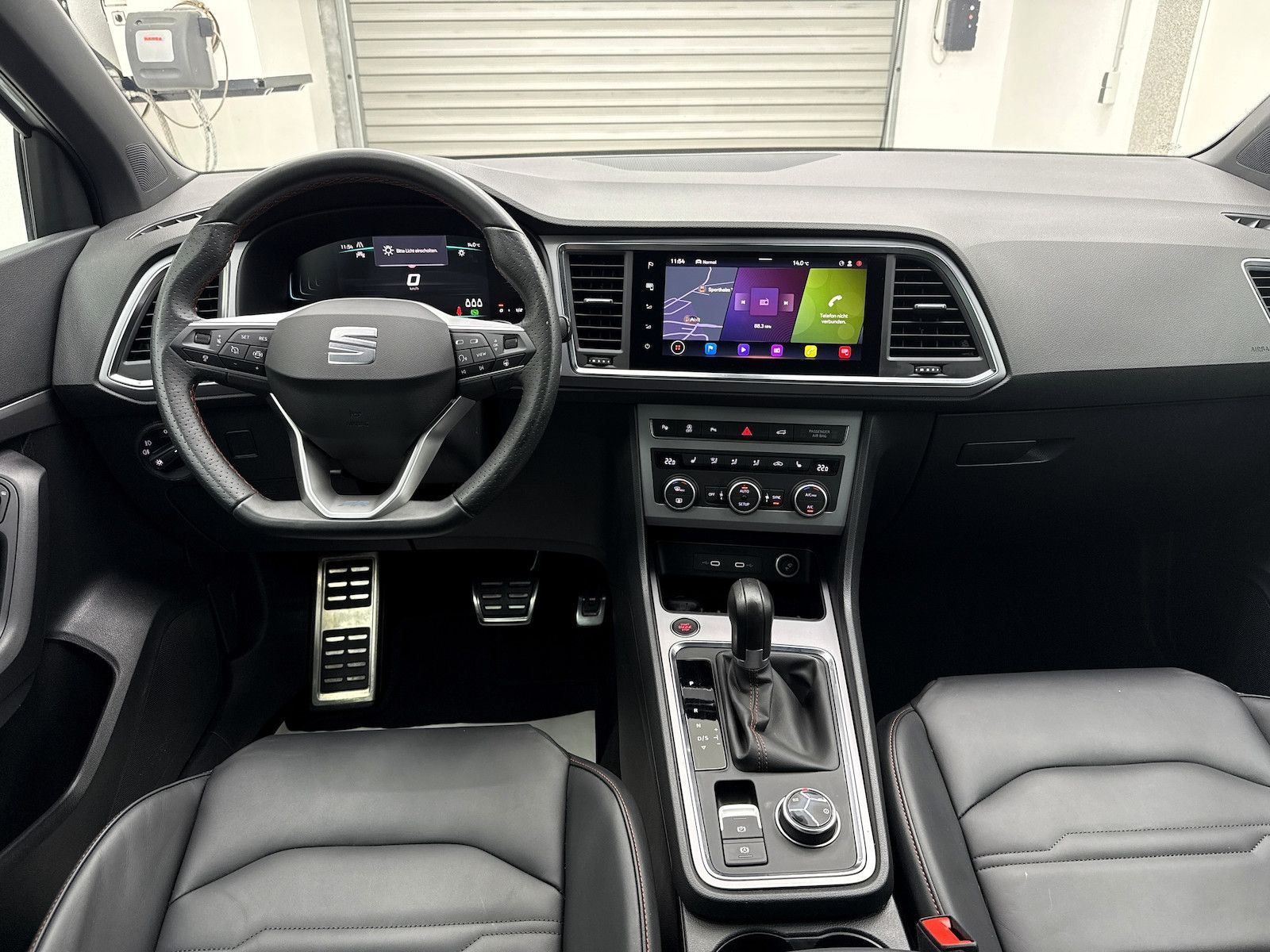 Seat Ateca 2.0 TDI FR Line Sport ACC Leder Mem AHK RC