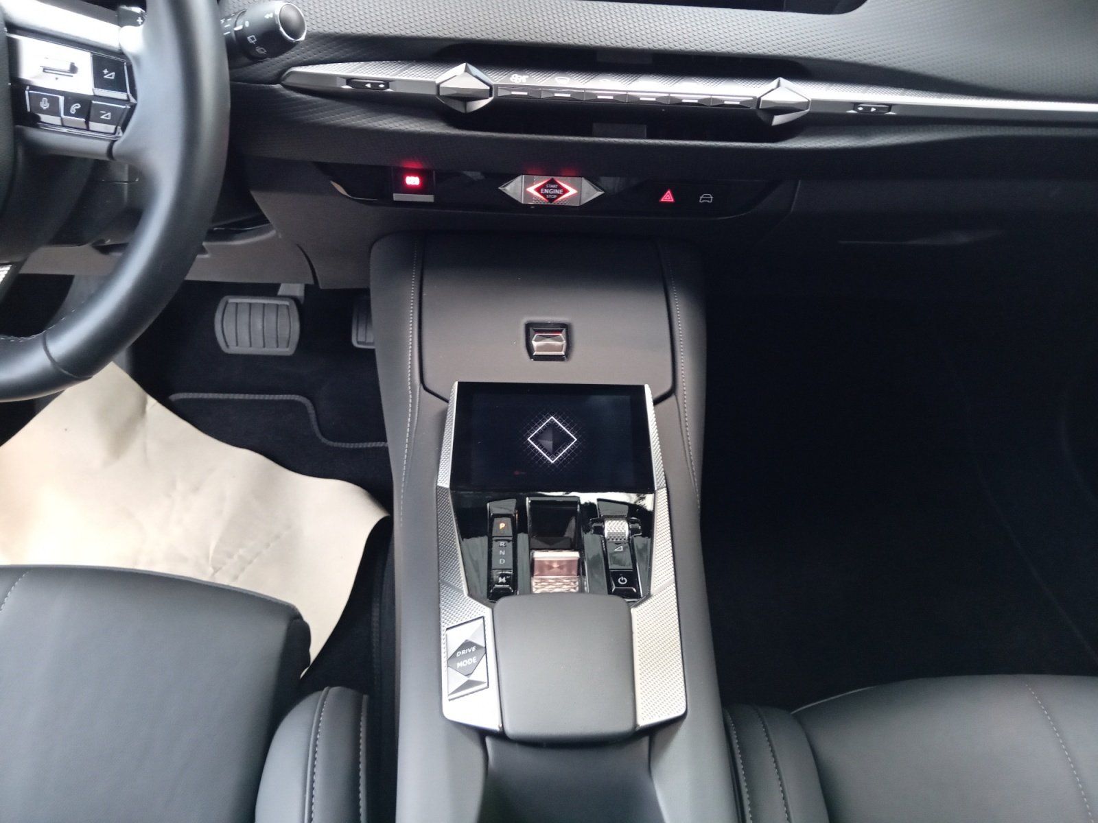 DS Automobiles DS4 1.2 PureTech 130 S&S Rivoli SHZ+2xKlima+PDC