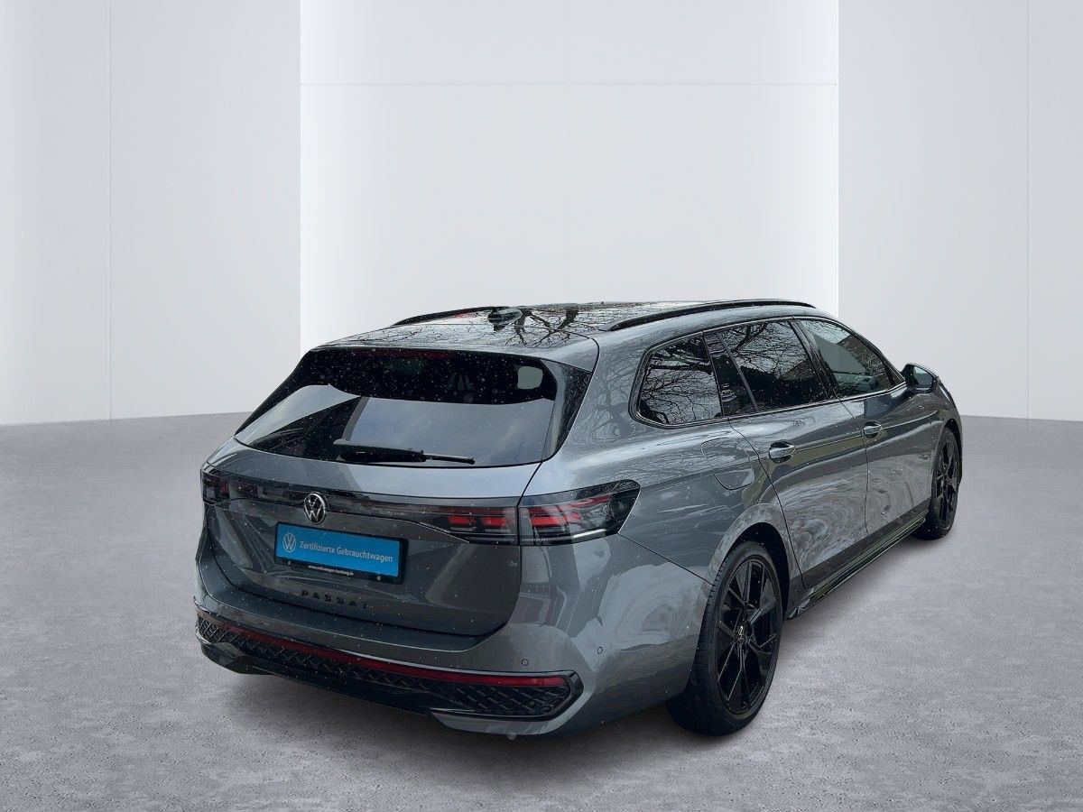 Volkswagen Passat R-Line "Signature" 2.0 TDI DSG 4M AHK DCC