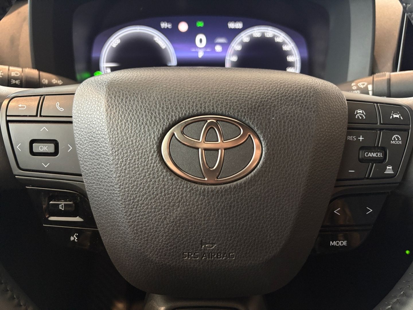 Toyota C-HR 1.8 Hybrid Team D *LED*ACC*CAM*el Heck*SHZ*