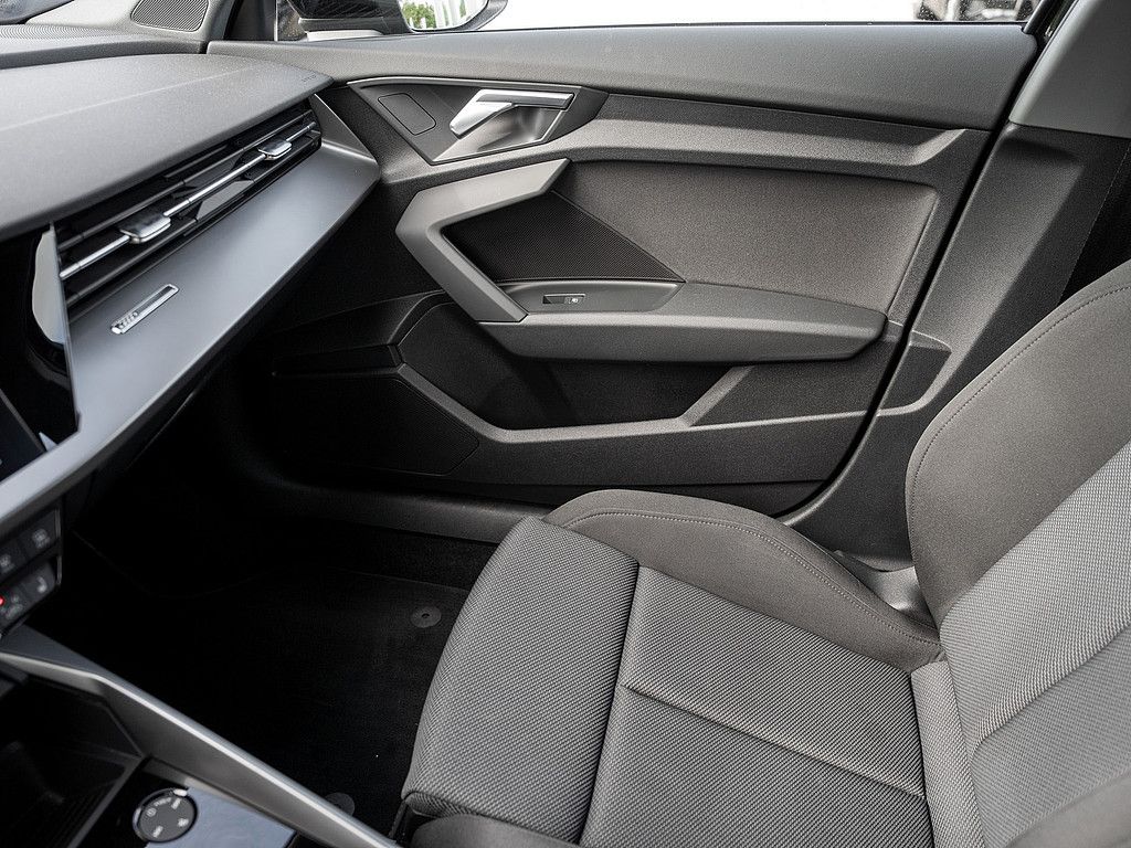Audi A3 Sportback 40 TFSIe advanced - Samsaru's Car Outlet