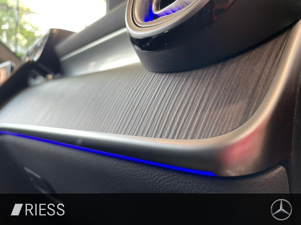 Mercedes-Benz GLC 300 e 4MATIC - Samsaru's Car Outlet