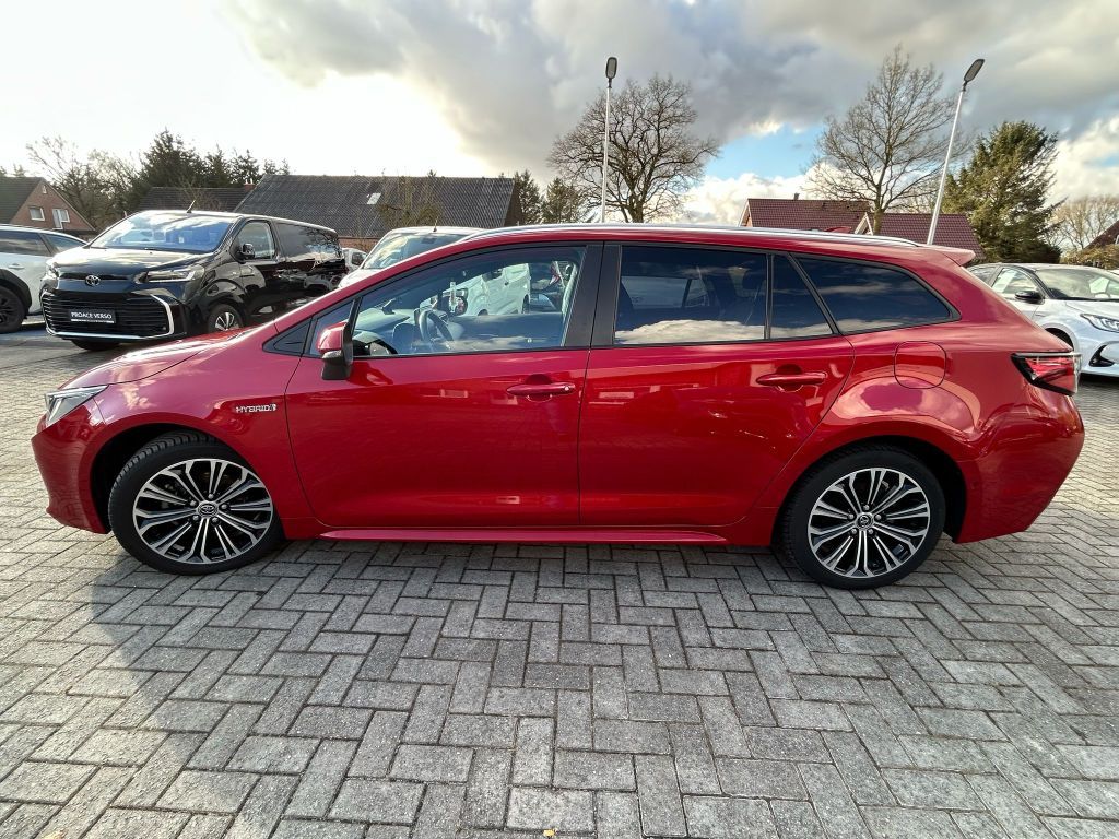 Toyota Corolla 1.8 Hybrid Touring Sports - Samsaru's Car Outlet