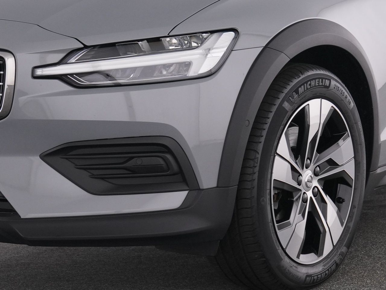 Volvo V60 Cross Country B4 AWD Plus+WINTERPAK+RFK+