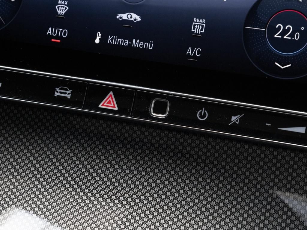 Mercedes-Benz GLC 300 d 4M AMG/Digital/Pano/AHK/360/Memory/20'