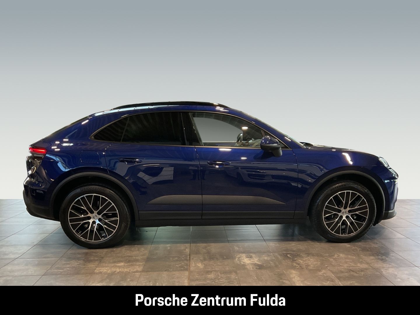 Porsche Macan 4 LED-Matrix Abstandstempomat BOSE 20-Zoll