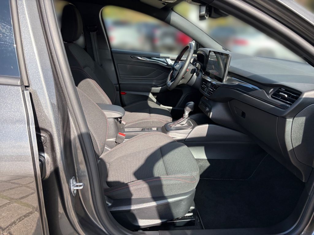 Ford Focus Turnier 1.0 EcoBoost Hybrid Aut. ST-LINE *