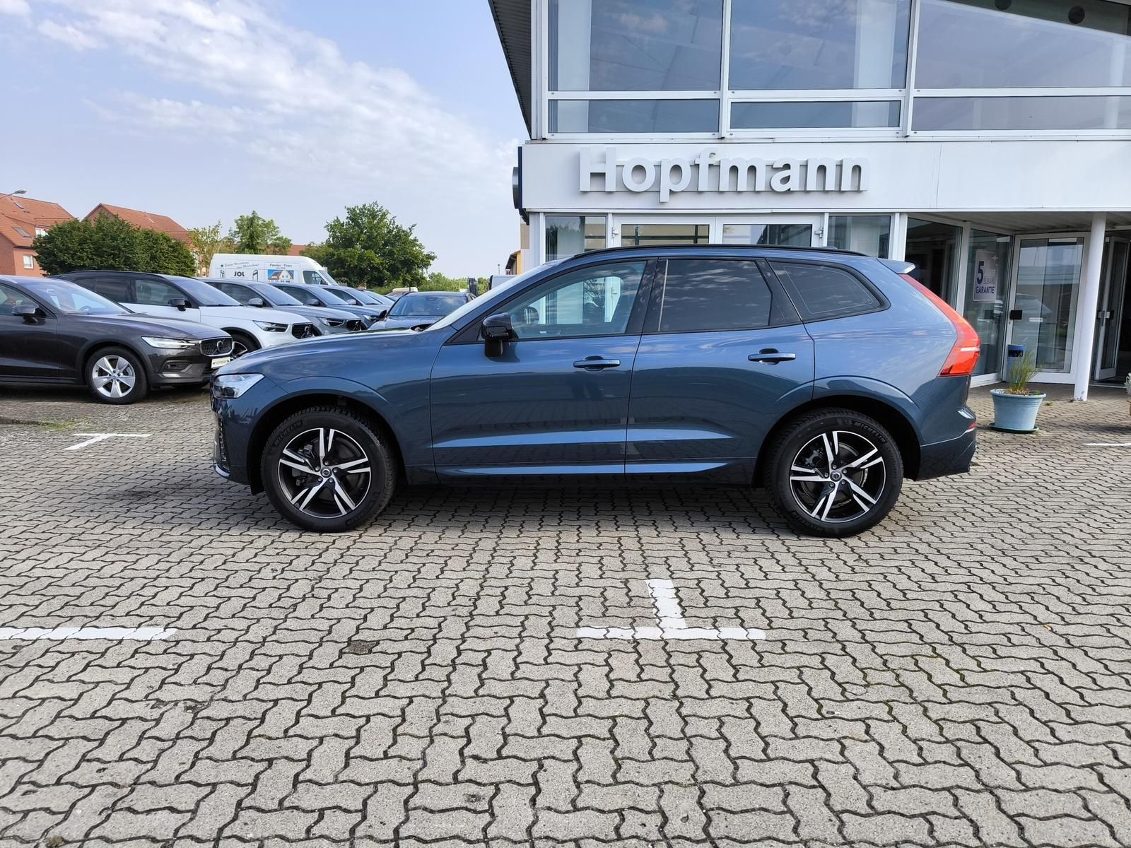 Volvo XC60 B4 Diesel AWD Aut. Plus Dark Standheizung