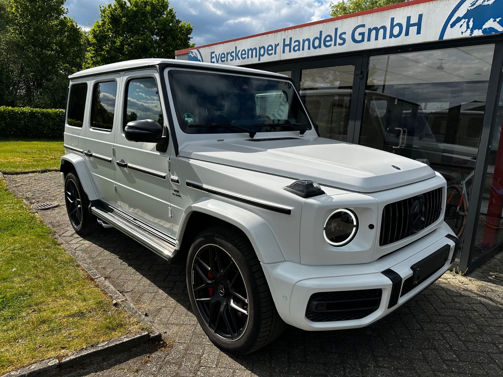 Mercedes-Benz G 63 AMG - Samsaru's Car Outlet