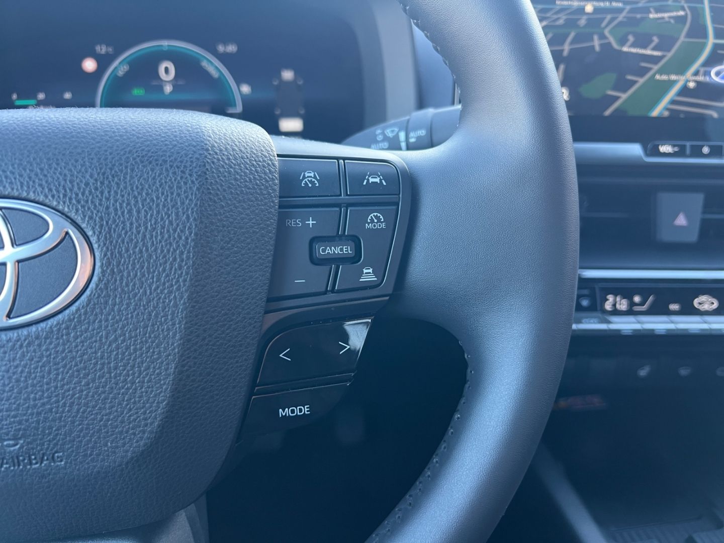 Toyota C-HR 2.0 Plug-in-Hybrid Teamplayer *LED*CAM*