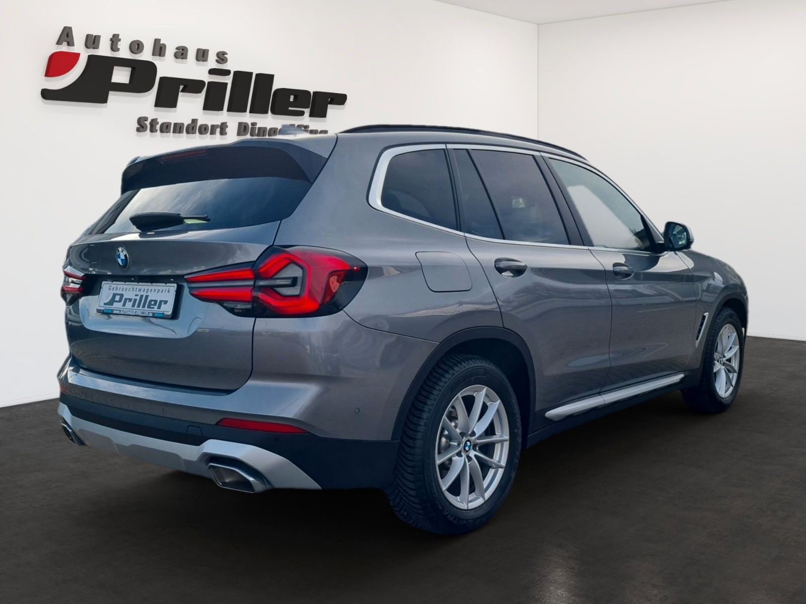 BMW X3 xDrive 20d Laser - Samsaru's Car Outlet