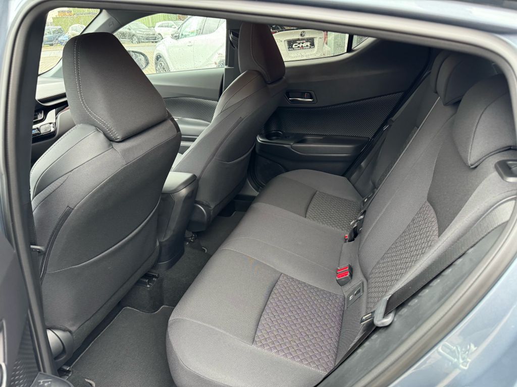 Toyota C-HR 2.0 Hybrid Team Deutschland Bi-Color*