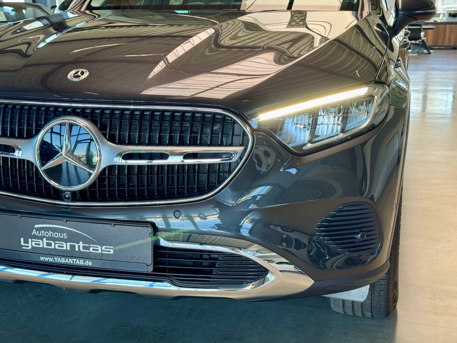 Mercedes-Benz GLC 220 d 4M - Samsaru's Car Outlet