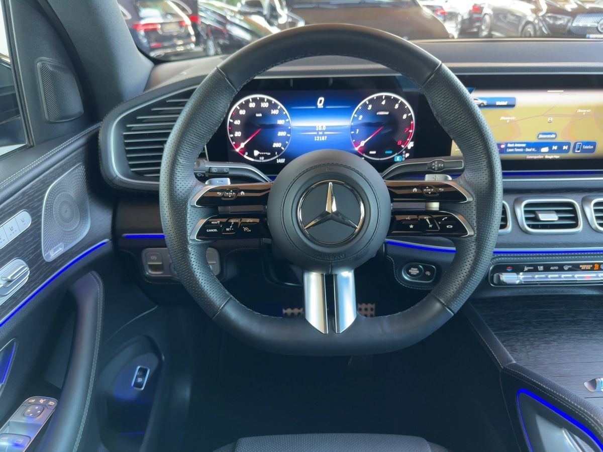 Mercedes-Benz GLE 450 4MATIC NP € 137.514 AMG Premium Distr AH