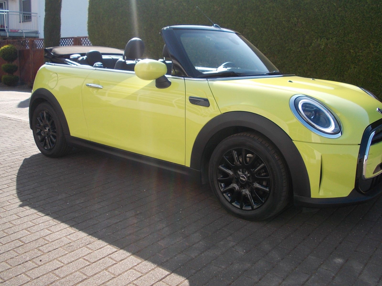 MINI COOPER Cabrio Cooper Classic - Samsaru's Car Outlet