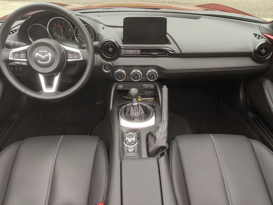 Mazda MX-5 1.5L SKYACTIV-G 132PS 6MT RWD EXKLUSIVE-LIN