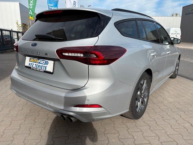 Ford Focus Turnier ST-Line ACC LED NAVI Kamera
