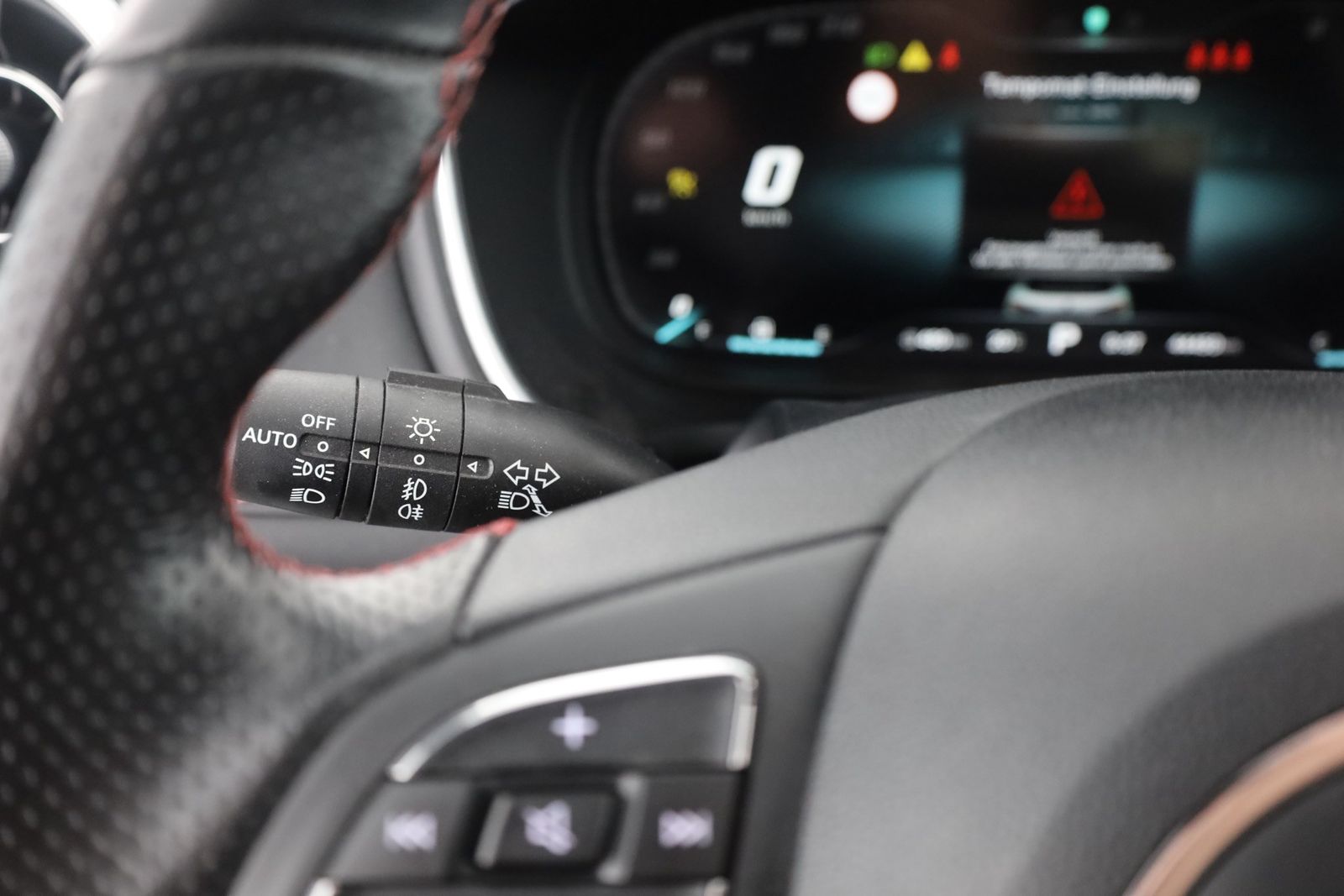 MG HS 1.5 T-GDI Luxury Aut. LED Navi Pano 360°