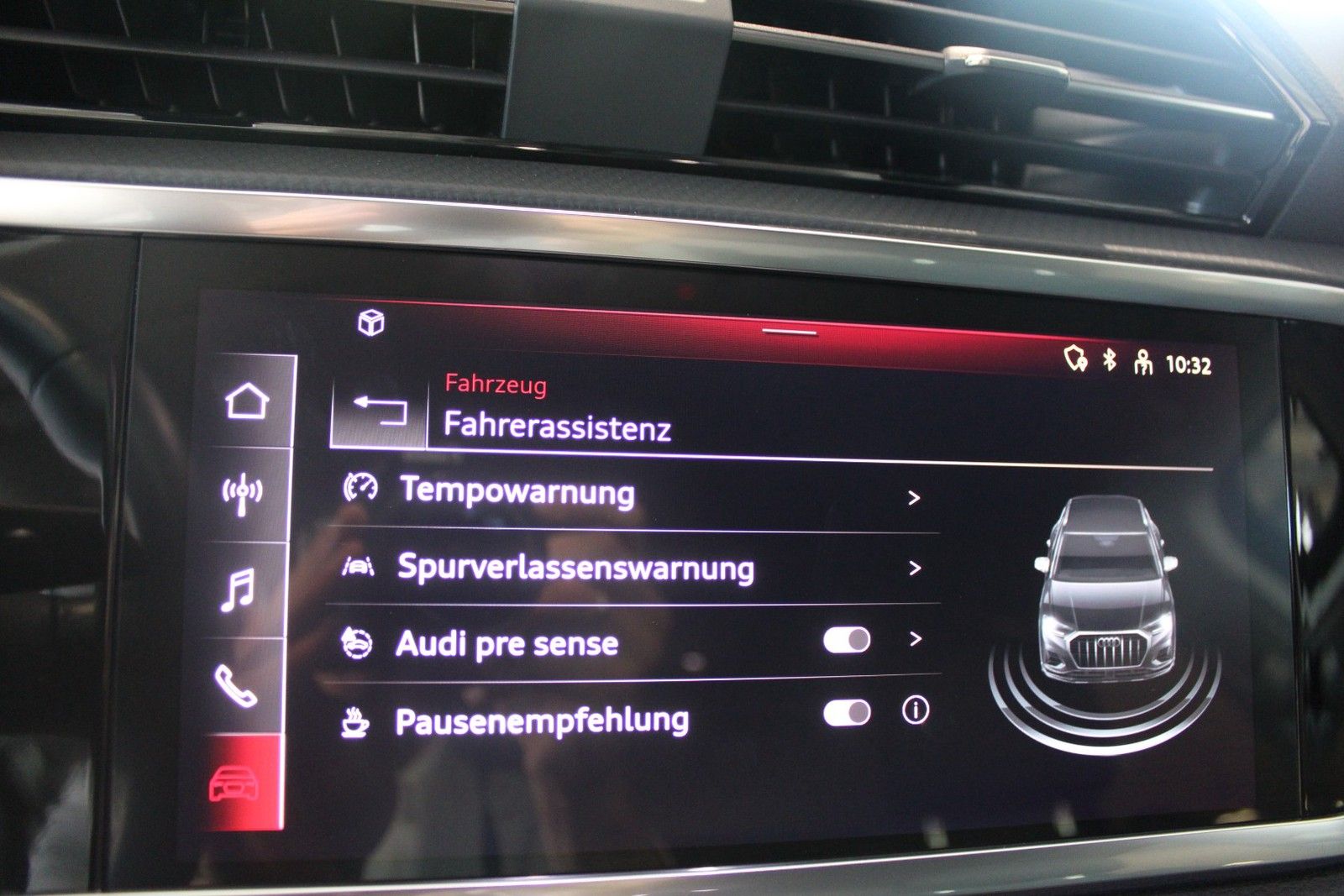 Audi Q3 40 TFSI quattro advanced - Samsaru's Car Outlet