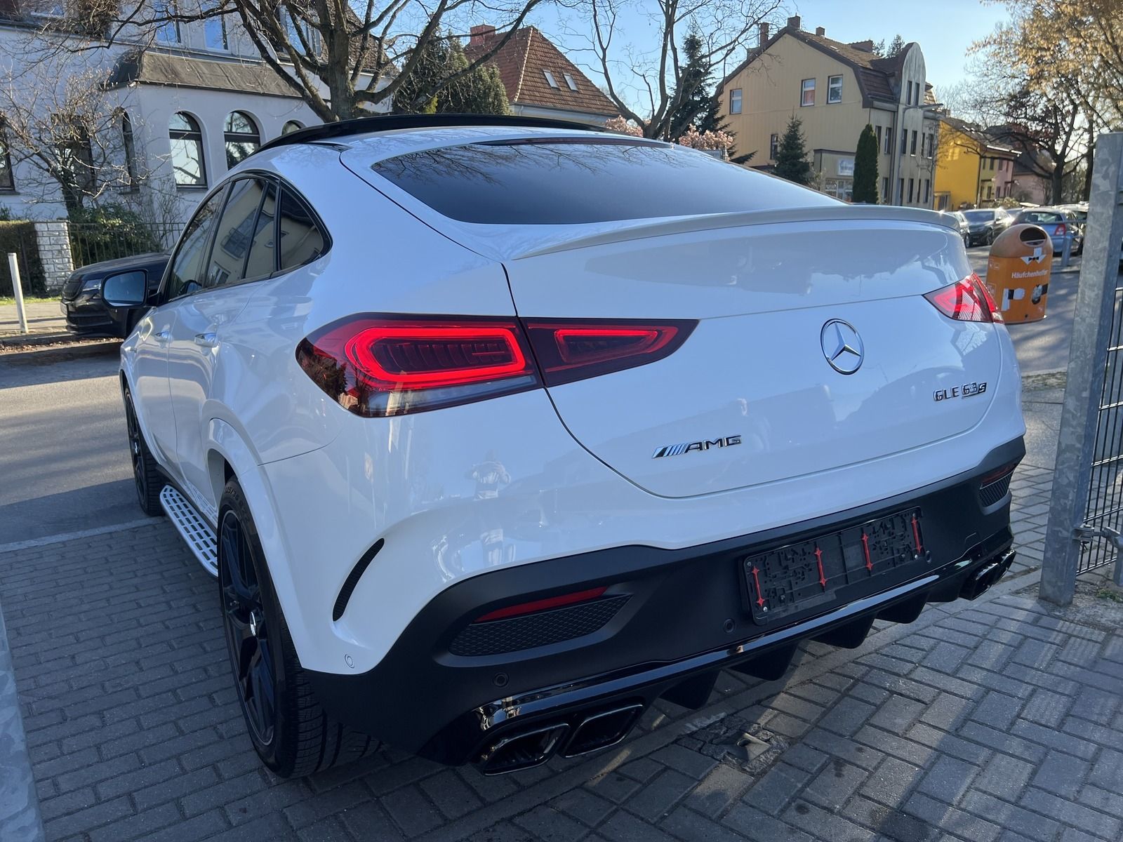 Mercedes-Benz GLE 63 AMG S Performance*4M+*PANO*HUD*SOFT*3xTV