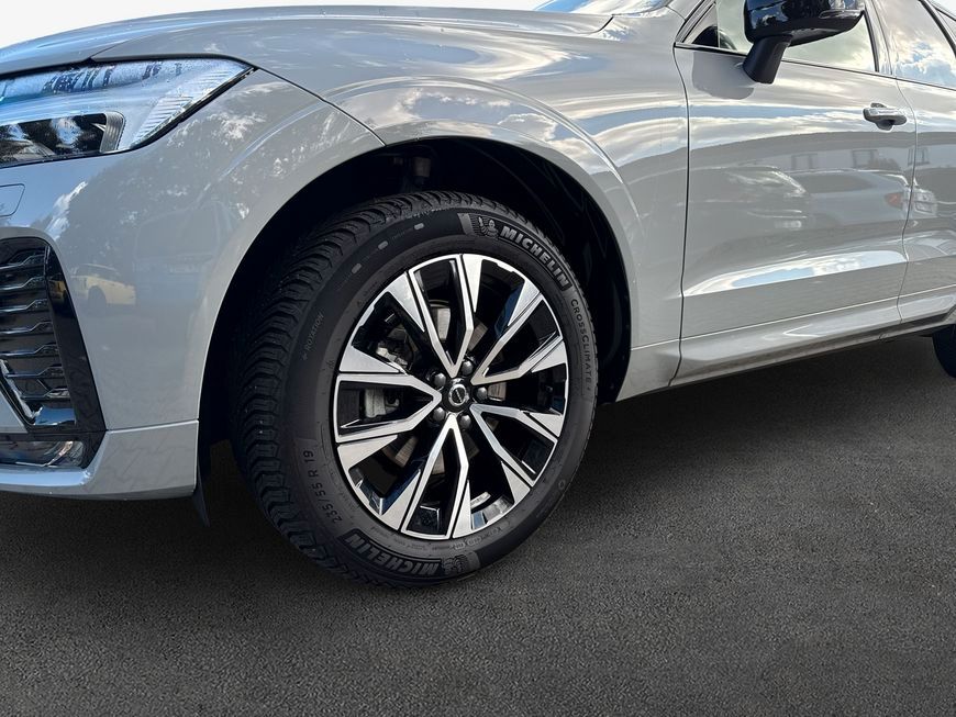 Volvo XC60 B5 B AWD Plus Dark