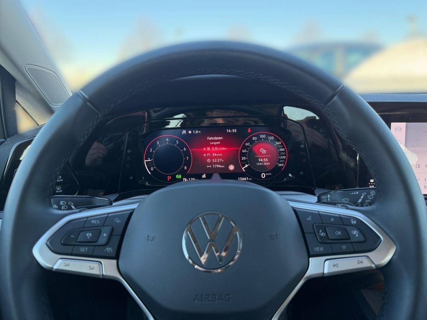 Volkswagen Golf Variant 8 VIII Life 1.0 eTSI - Samsaru's Car Outlet