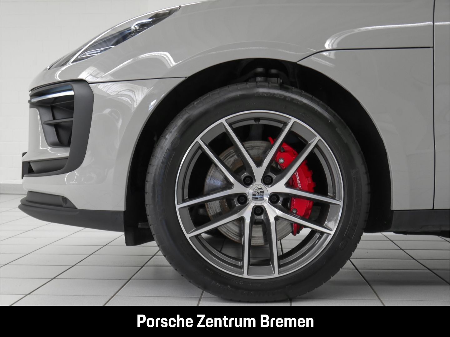 Porsche Macan S - Samsaru's Car Outlet