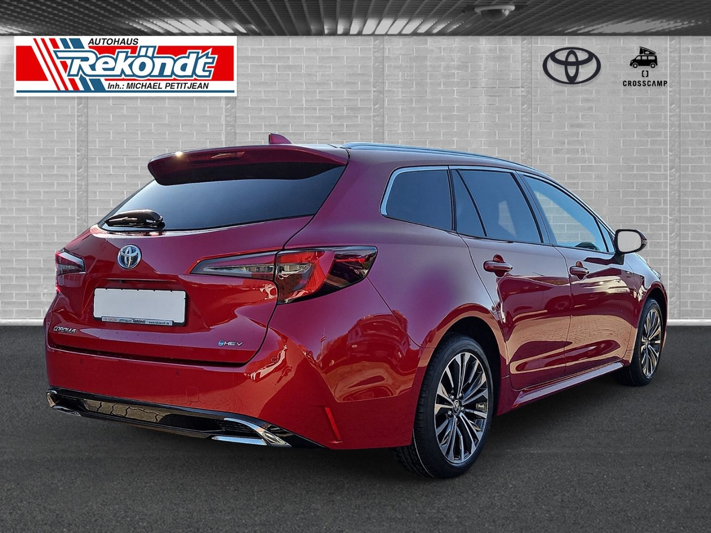 Toyota Corolla Touring Sports 2.0 Hybrid Team Deutschla