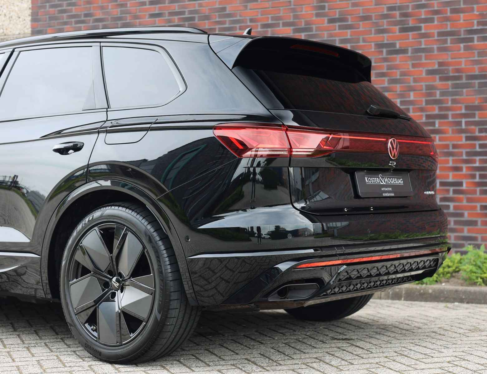 Volkswagen Touareg 3.0 TSI eHybrid 4Motion R
