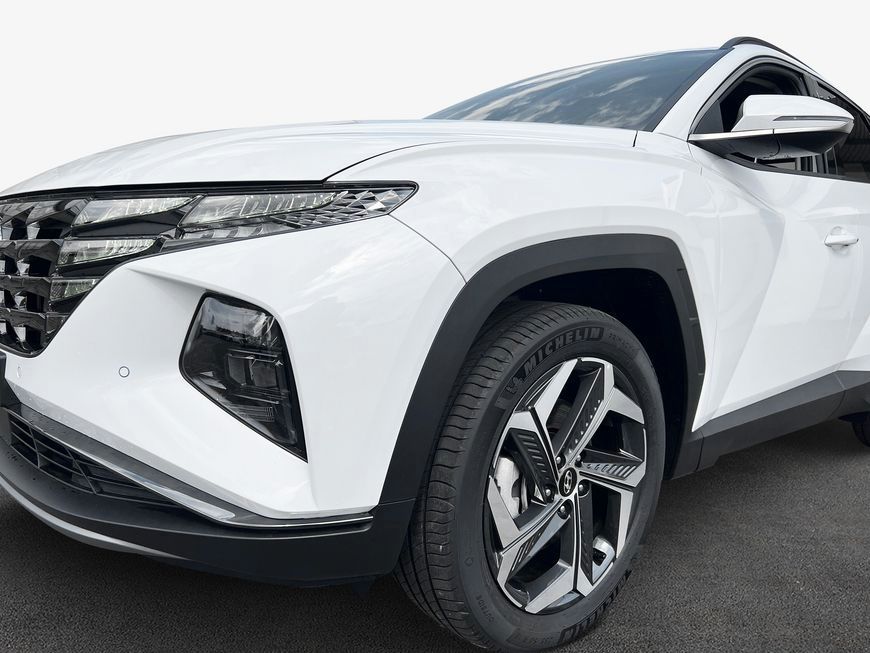 Hyundai TUCSON 1.6 T-GDi Plug-in-Hybrid 4WD Trend - Samsaru's Car Outlet