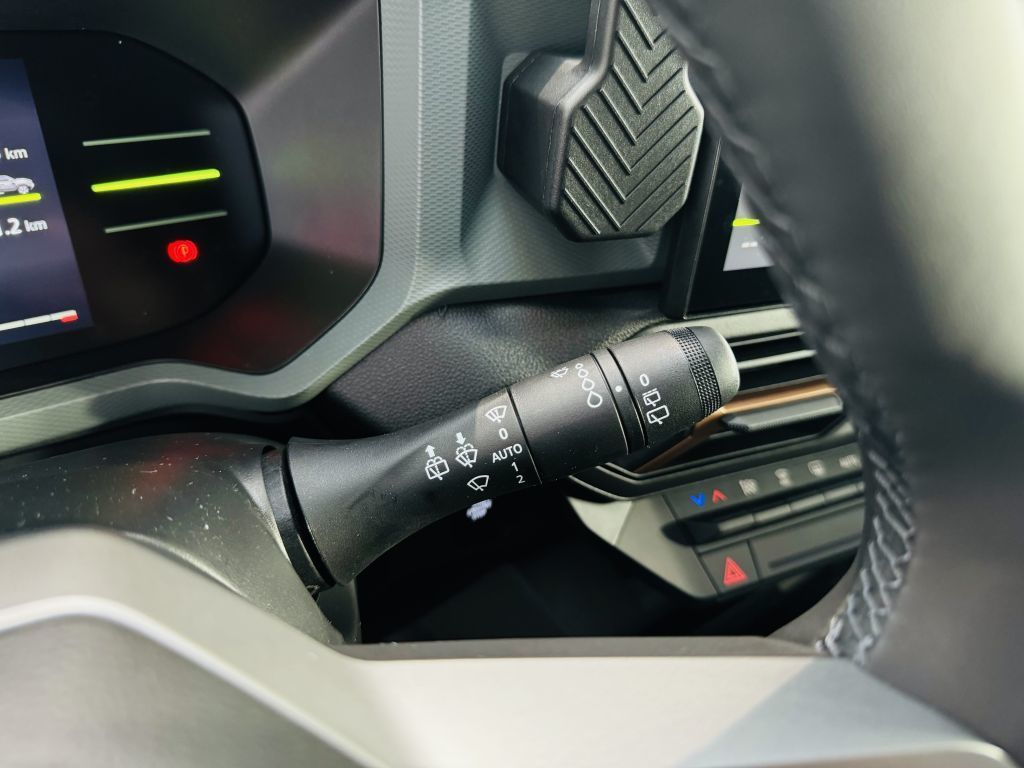 Dacia Duster Extreme - Samsaru's Car Outlet