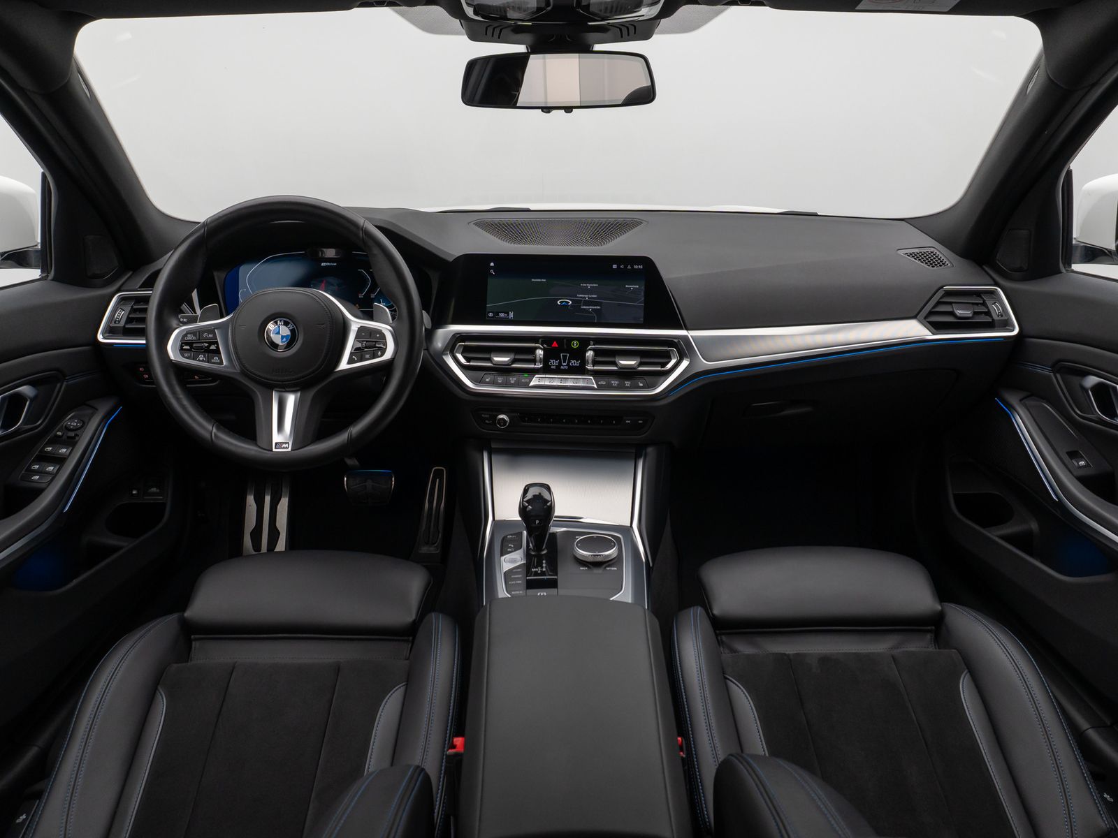 BMW 330e M Sport - Samsaru's Car Outlet