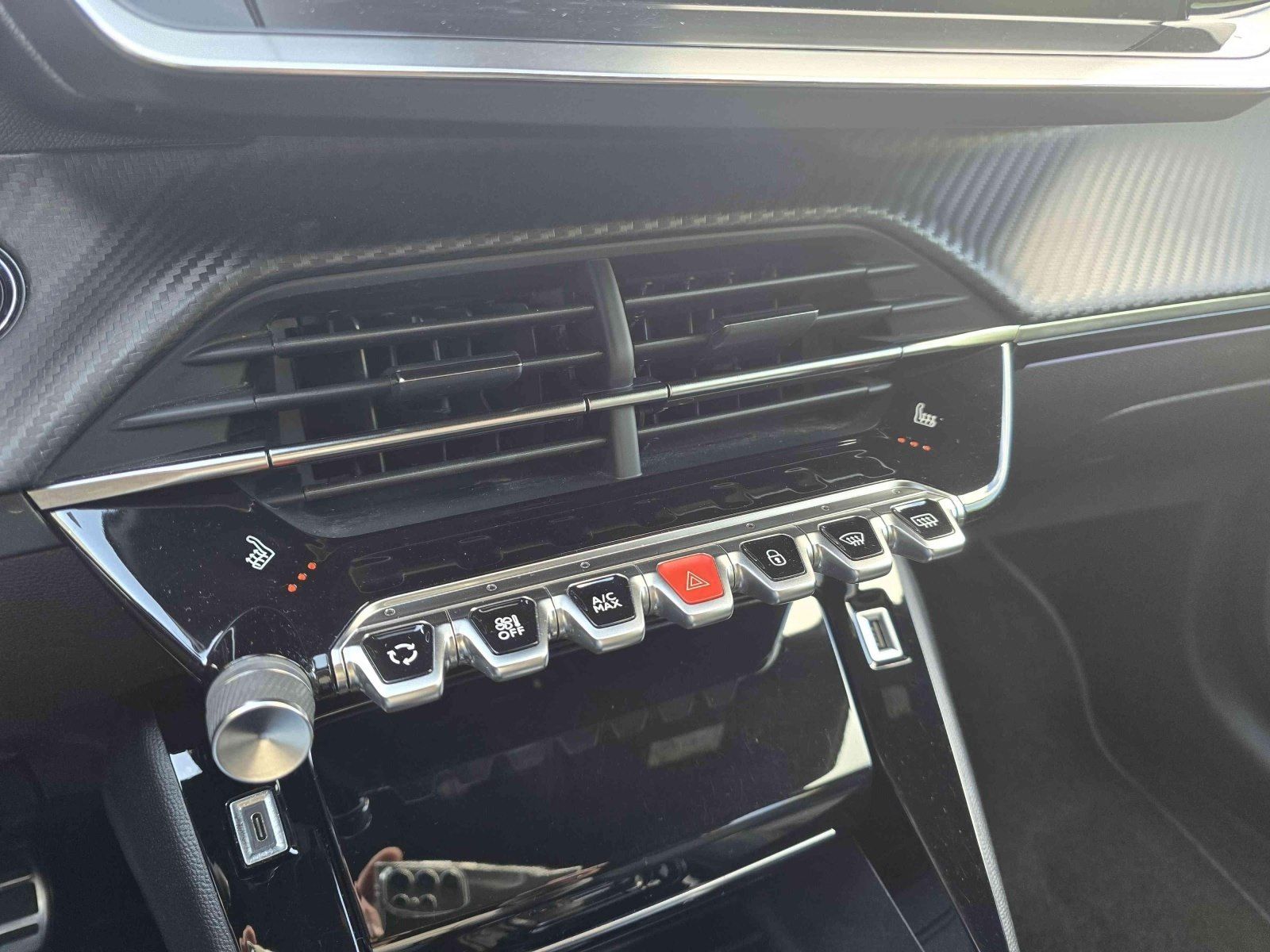 Peugeot 208 GT - Samsaru's Car Outlet