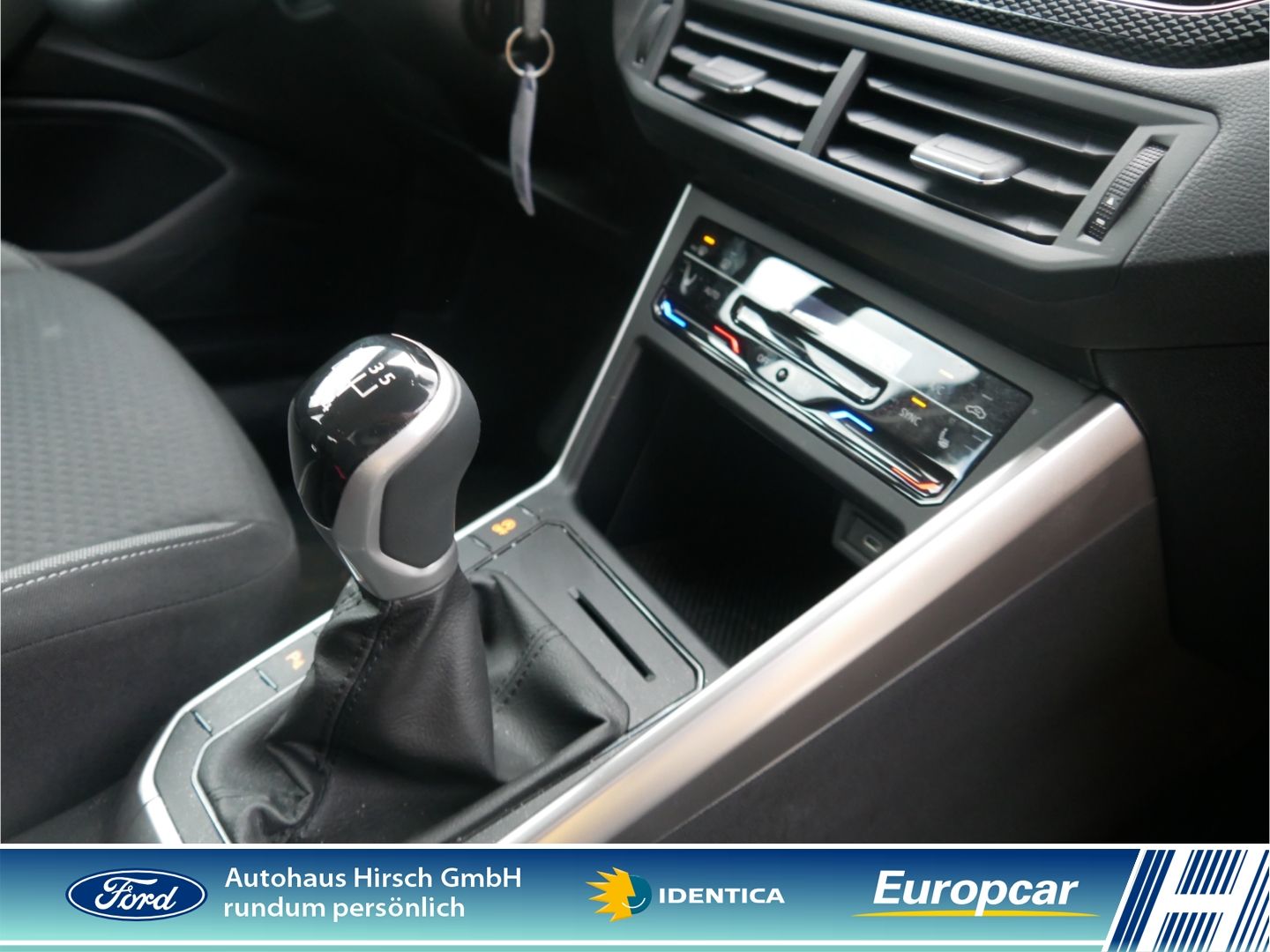 Volkswagen Taigo Life - Samsaru's Car Outlet