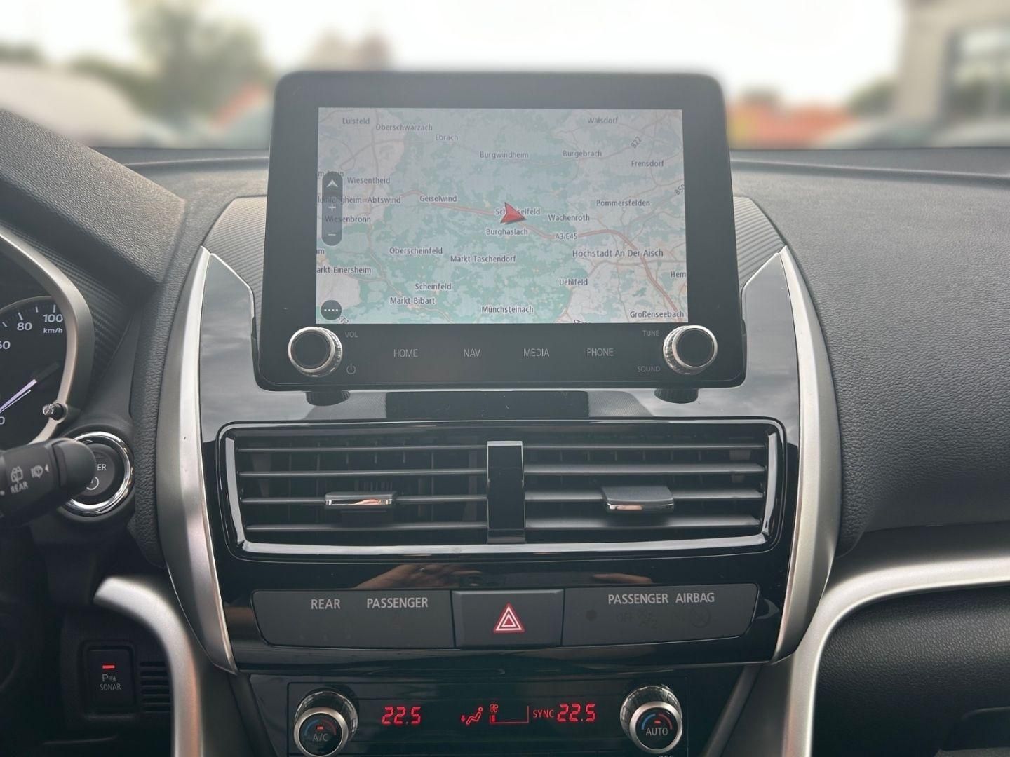 Mitsubishi Eclipse Cross Select PHEV 4WD*Klima*SHZ*RFK*NAVI