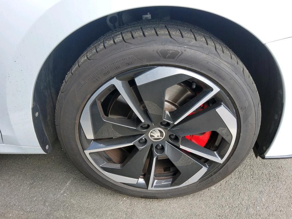 Skoda Octavia Combi RS 1.4 TSI iV LED NAVI AHK PANO