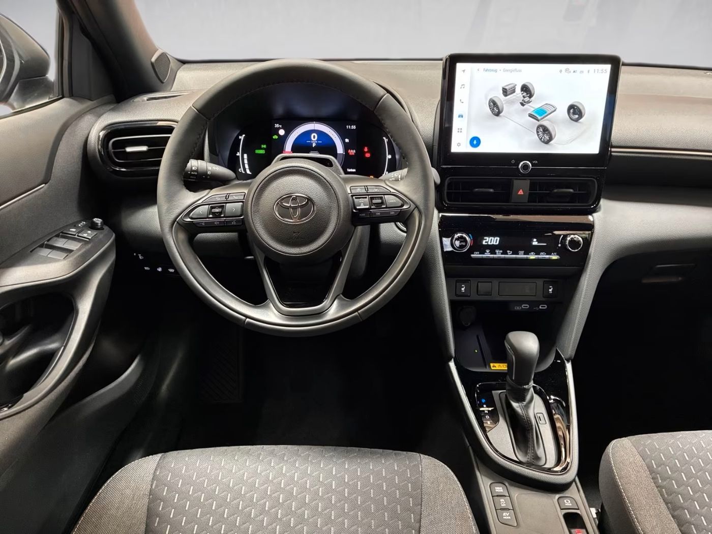 Toyota Yaris Cross Hbrid Teamplayer Safety-P, Winter-P.