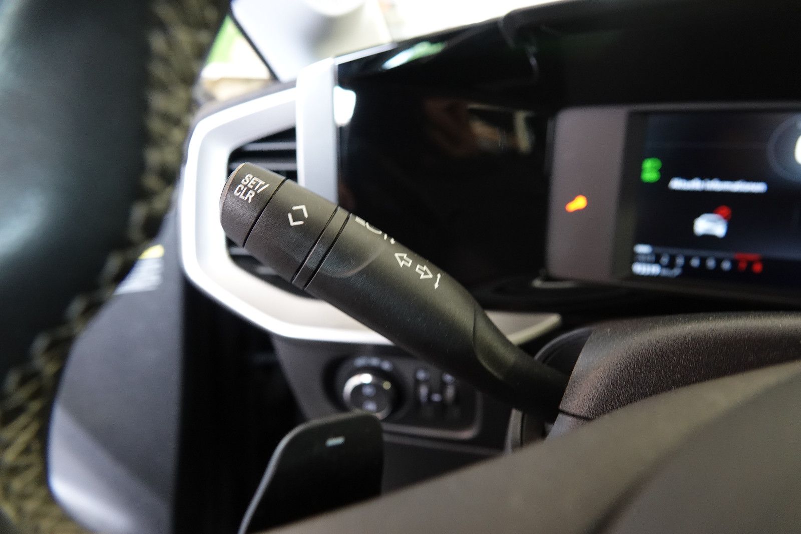 Opel Mokka Elegance - Samsaru's Car Outlet